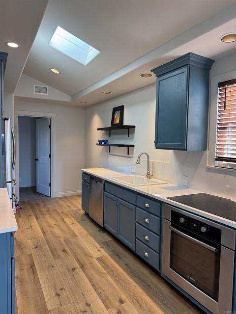 Building Photo - 535 Minnesota