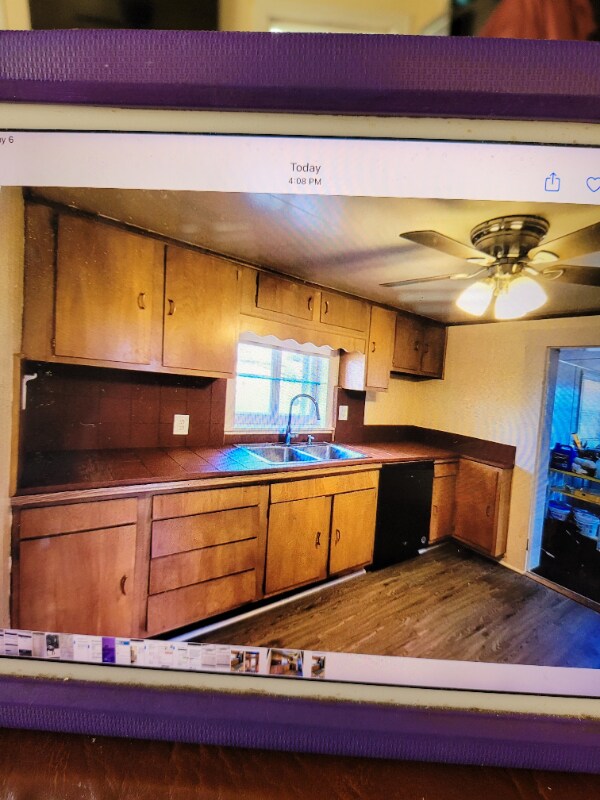 Building Photo - 2 Ottawa St