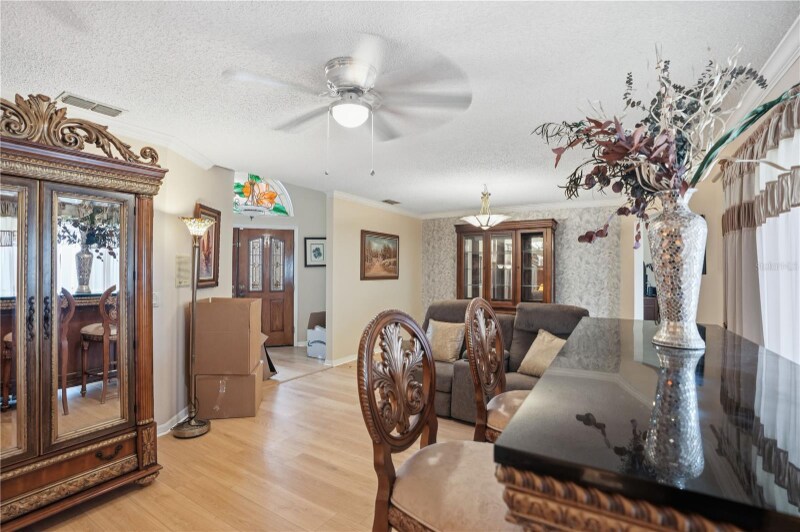 Building Photo - 1250 Masada Ln