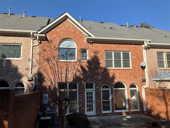 Building Photo - 6193 Spalding Dr