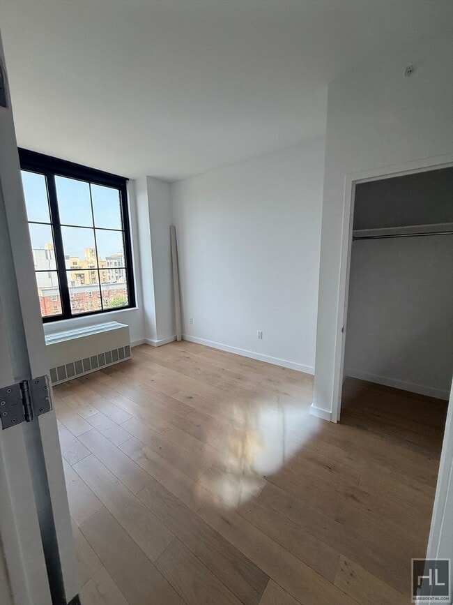 Building Photo - NORTHERN BOULEVARD
