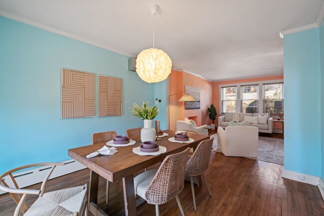 Building Photo - **Price reduction** Spacious 3-Bedroom Hom...