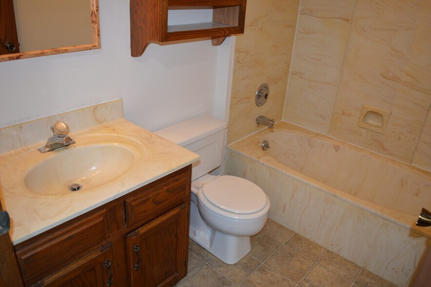 Building Photo - 6938 Chester Dr