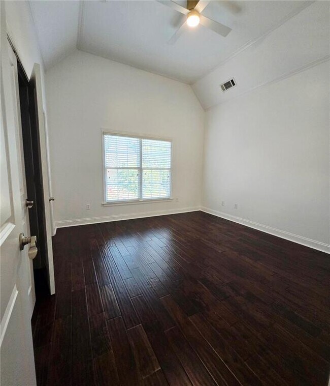 Building Photo - 5710 Swift Creek Ct