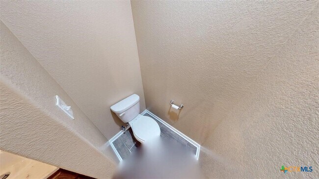 Building Photo - 307 Dober St