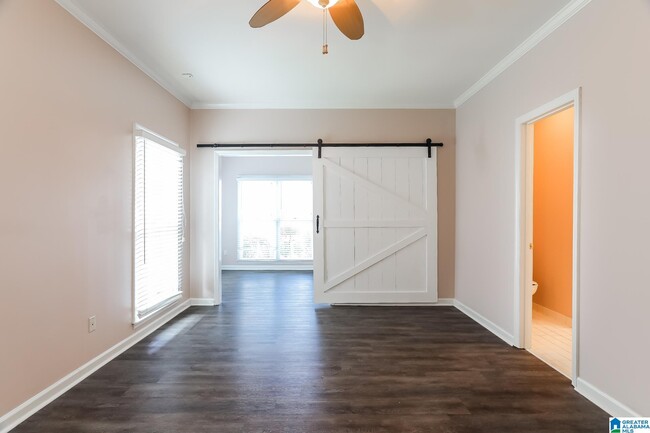 Building Photo - 816 Rockhurst Ln