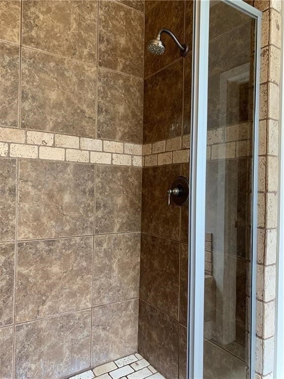 Building Photo - 3709 W Cherokee Rd