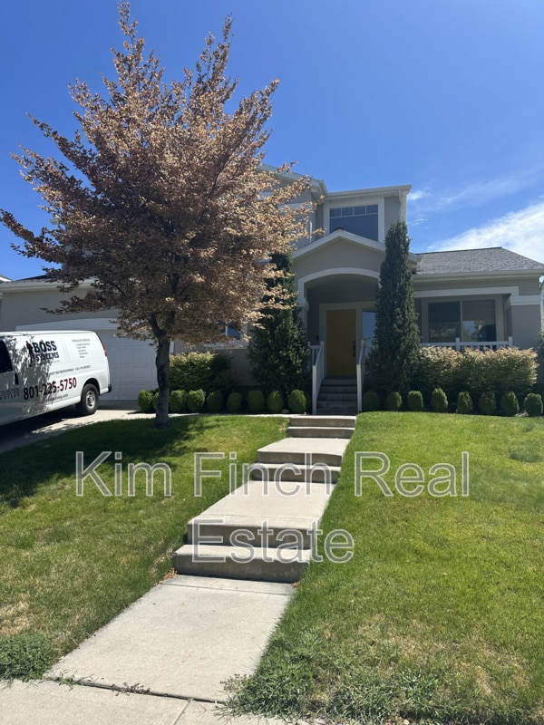 Building Photo - 9820 Deep Creek Dr