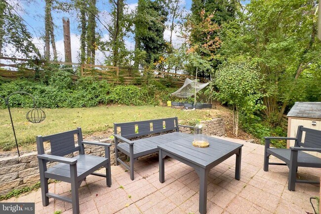 Building Photo - 8614 Arley Dr