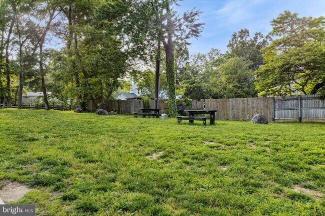 Building Photo - 60 Welsh Tract Rd