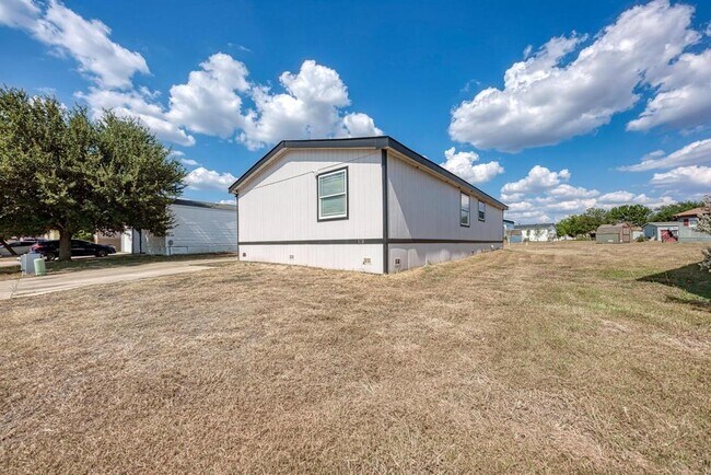 Building Photo - 120 Silver Peak Dr
