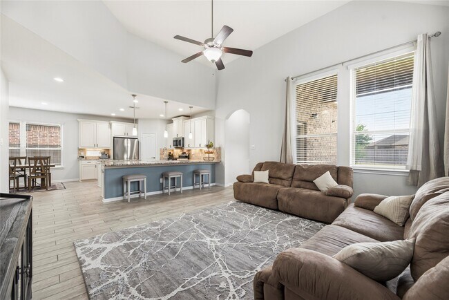 Building Photo - 16143 Lower Pecos St