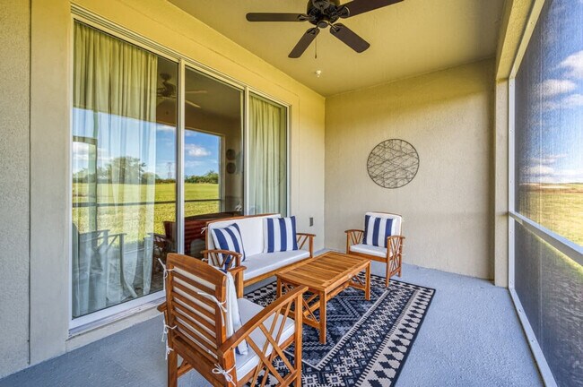 Building Photo - 879 Ocean Course Ave
