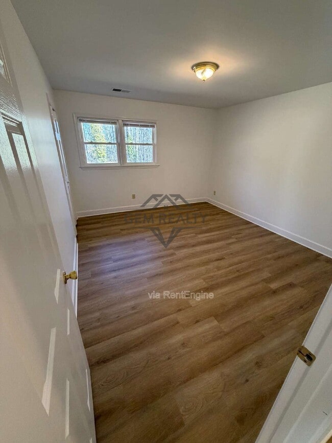 Building Photo - 15326 Tidewater Trail