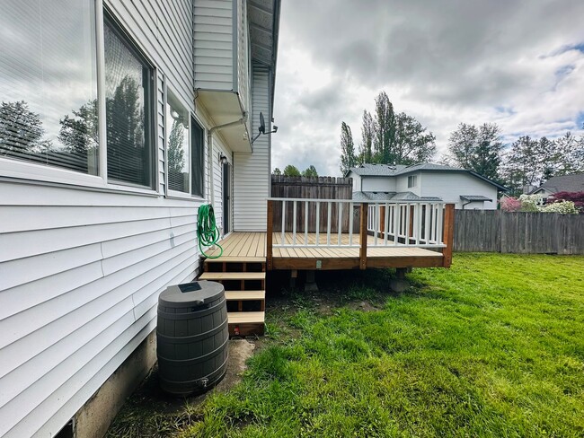 Building Photo - 3 Bed 2.5 Bath Roosevelt Area Remodeled  M...