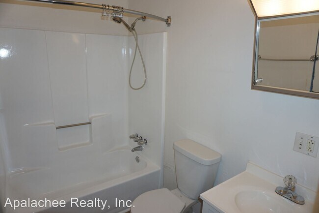 Building Photo - 2 br, 1 bath House - 347 Browns Road