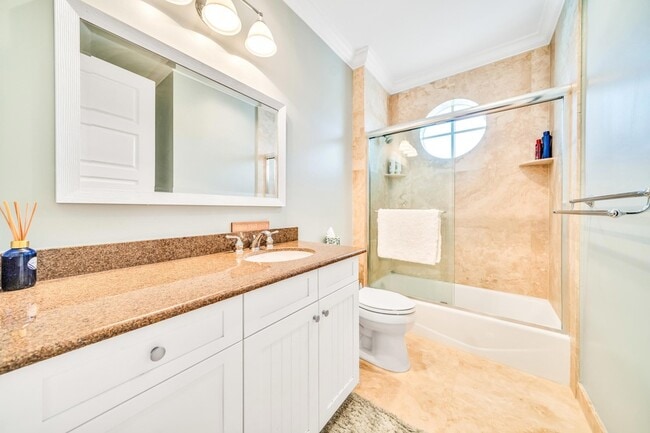 Building Photo - 138 Marine Way