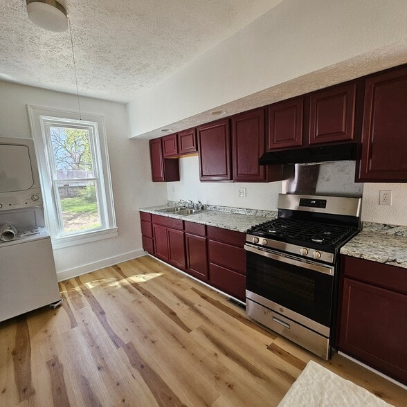 Building Photo - 1351 7th Ave