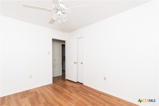 Building Photo - 119 Wolfe Rd