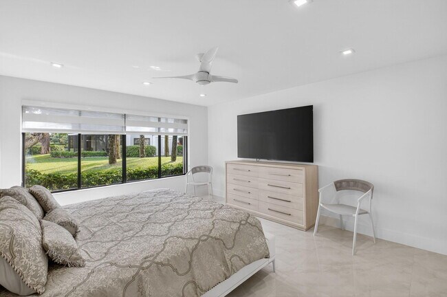 Building Photo - 15322 Strathearn Dr