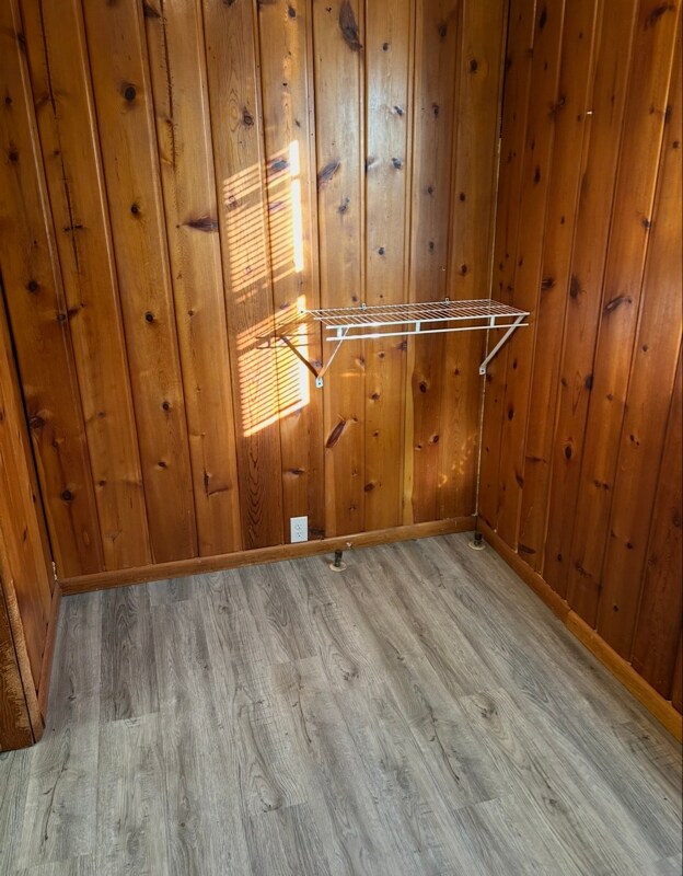 Building Photo - 1221 10th Ave N