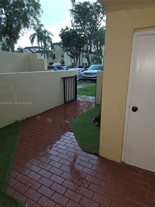 Building Photo - 12932 SW 88th Ln