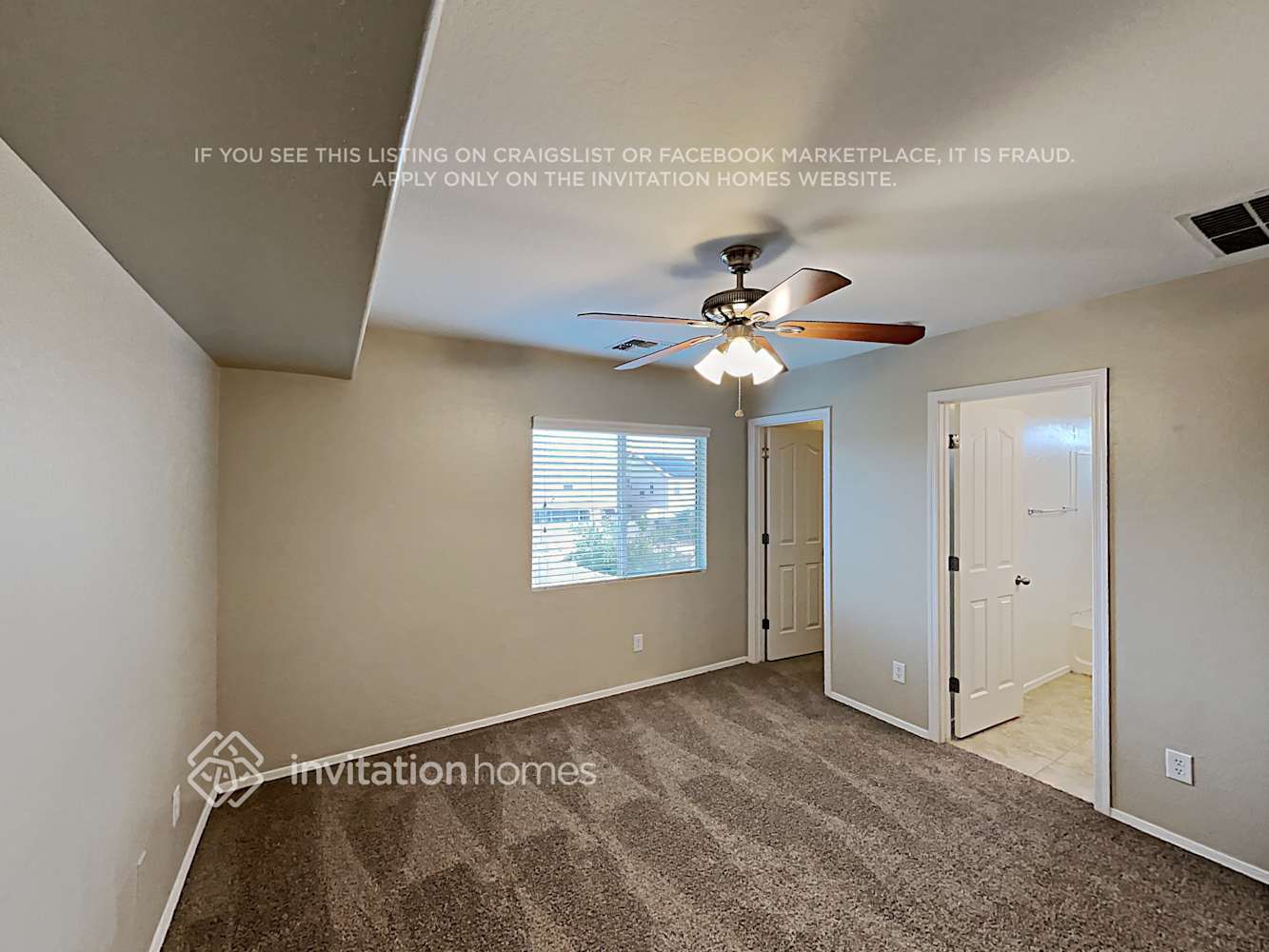 Building Photo - 28247 N Silver Ln