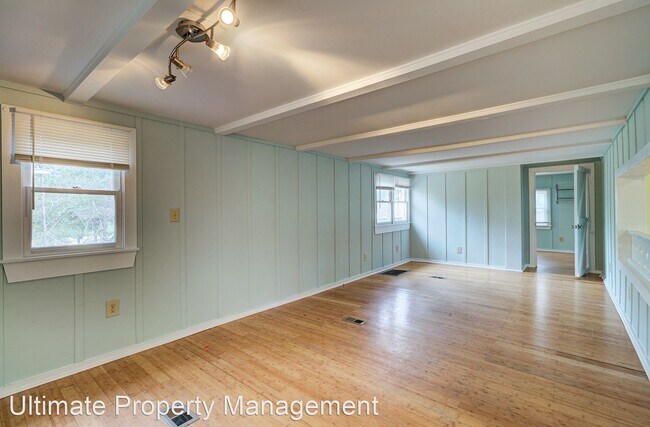 Building Photo - 3 br, 2 bath House - 1807 Bailey Avenue