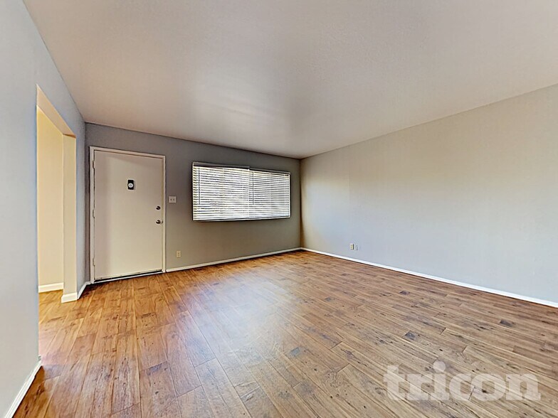 Building Photo - 2306 Tennent Ct