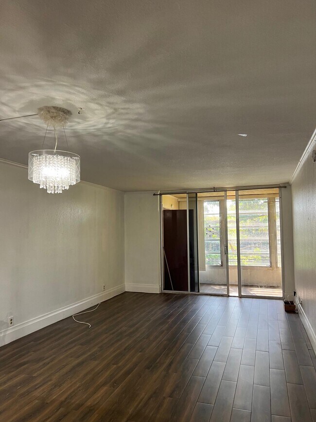 Building Photo - 3341 NW 47th Terrace