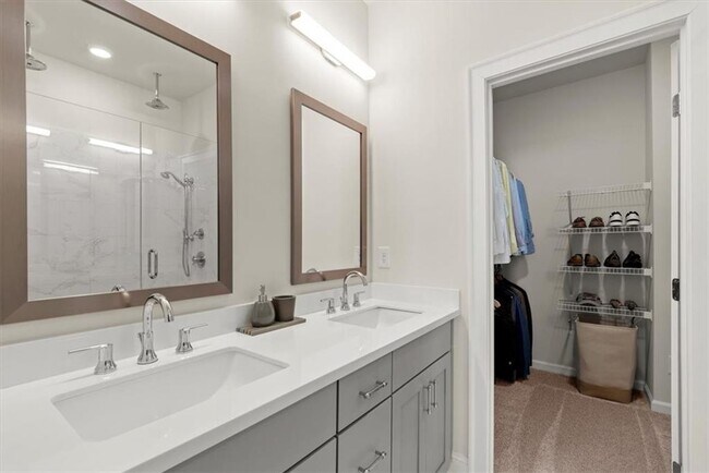 Building Photo - 4217 Deming Cir