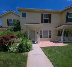 Building Photo - 3 bedroom Wellman Creek Condo- Major Price Drop!