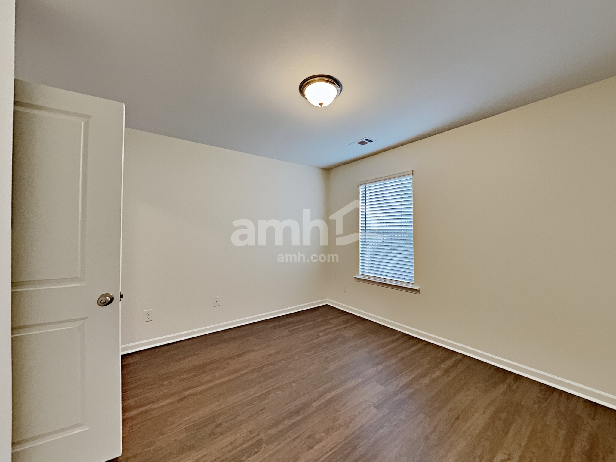 Building Photo - 227 Ivy Brook Dr