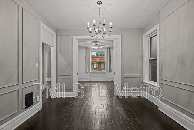 Building Photo - 4036 Flad Ave