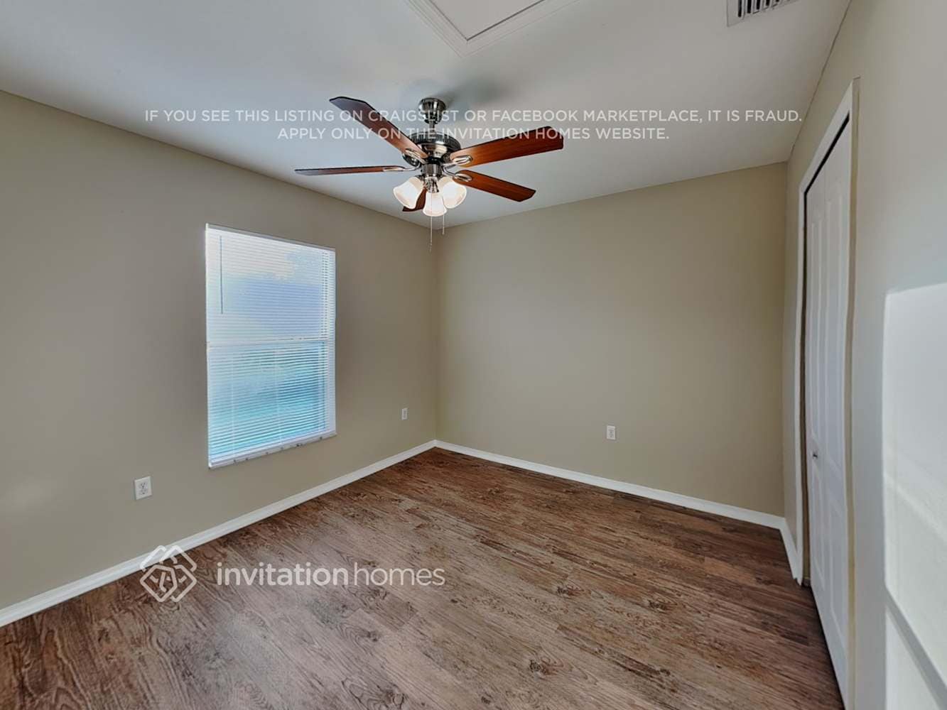 Building Photo - 6885 Heatherbrook Dr