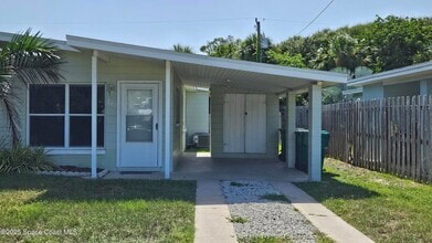 Building Photo - 242 N Brevard Ave