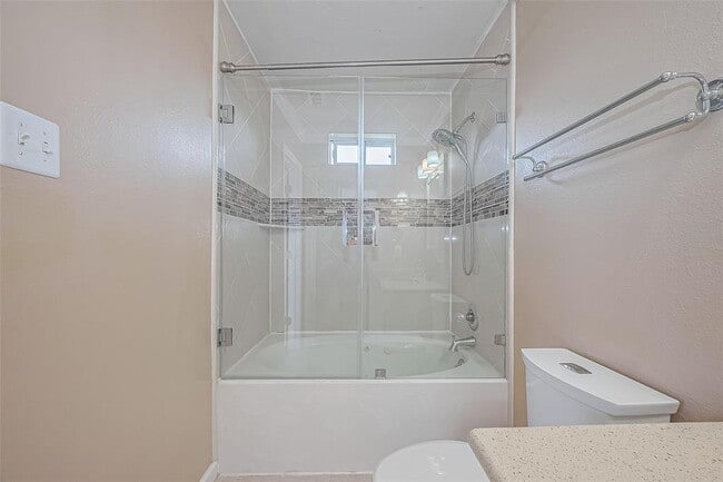 Building Photo - 5731 Coastal Way