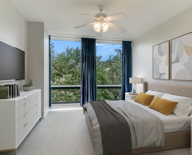 Building Photo - 200 Patterson-449.9