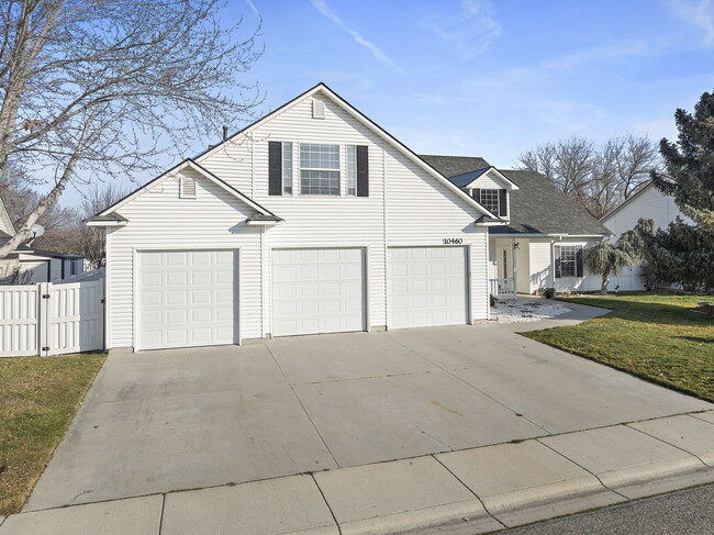 Building Photo - 10460 W Achillea St