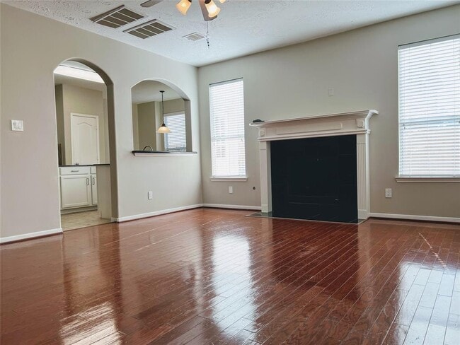 Building Photo - 7415 Hollister Ridge