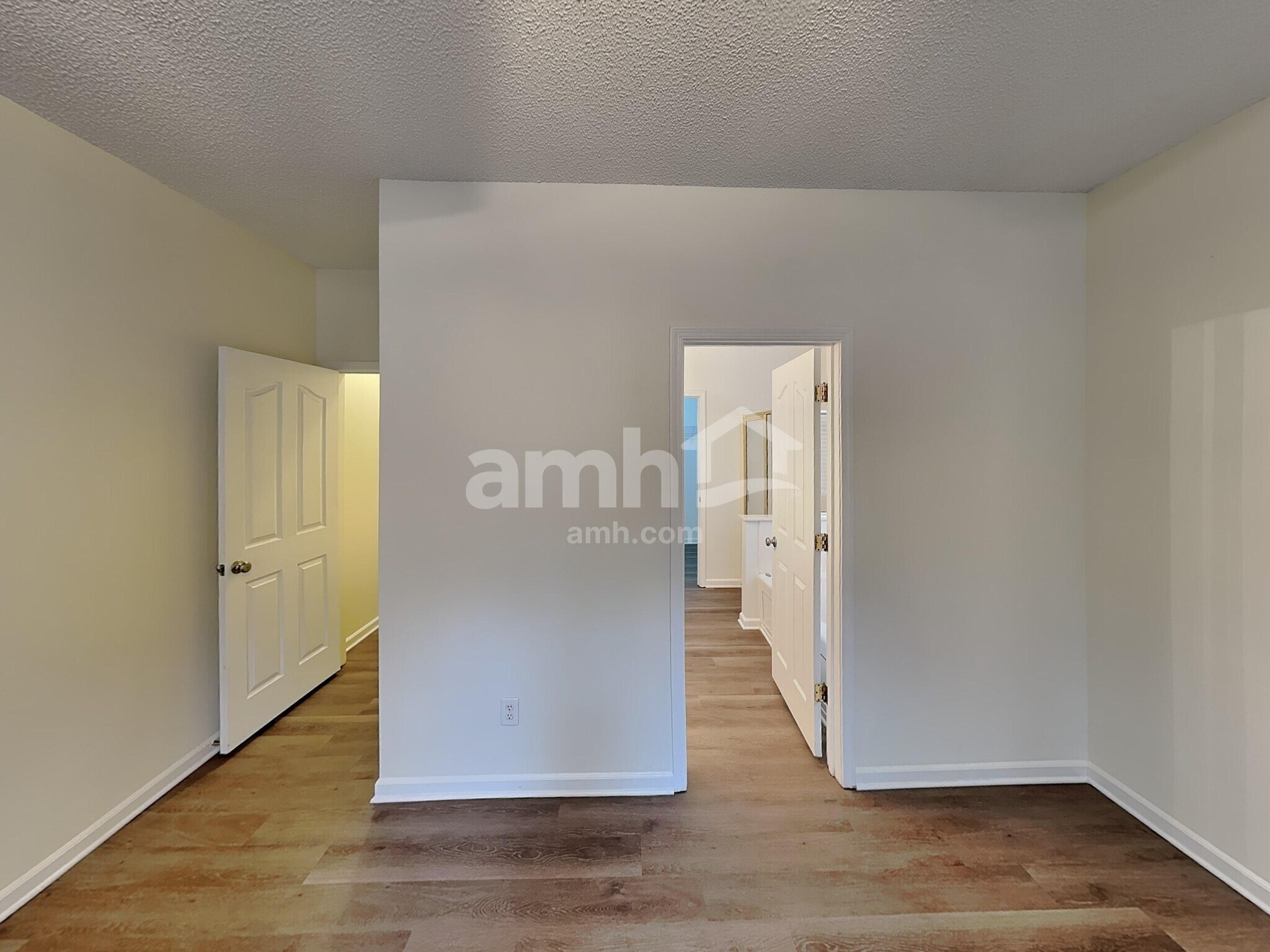 Building Photo - 15281 Eric Kyle Dr