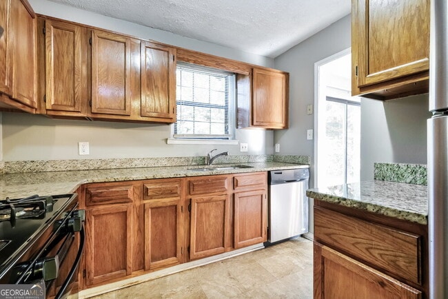Building Photo - 2090 Pintail Cove