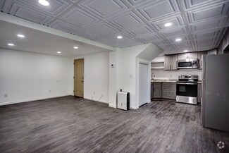 Building Photo - 308 E Mary St