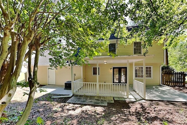 Building Photo - 2406 Southern Oak Dr SW