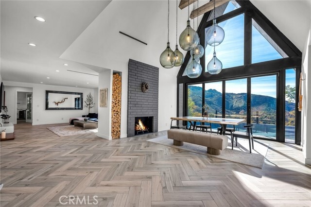 Building Photo - 24301 Sylvan Glen Rd