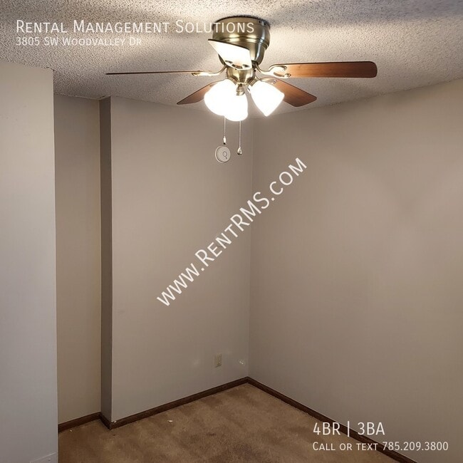 Building Photo - 3805 SW Wood Valley Dr