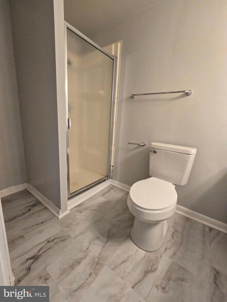 Building Photo - 1726 N Lindenwood St