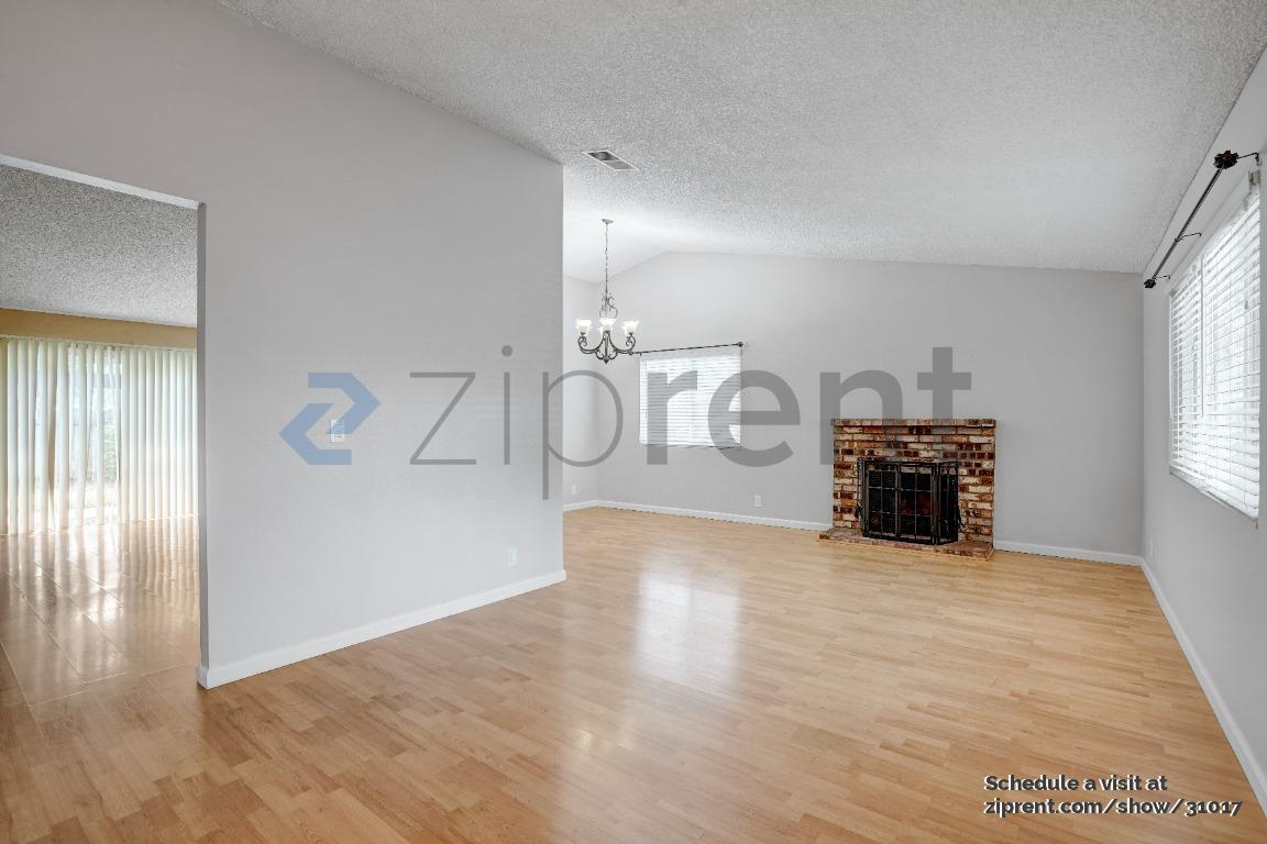 Building Photo - 619 Barnacle Way