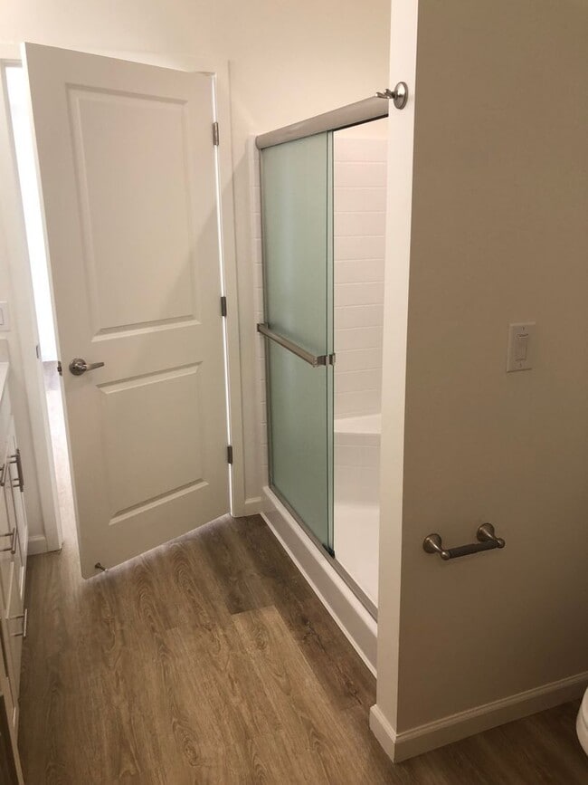 Building Photo - 2381 South Dr