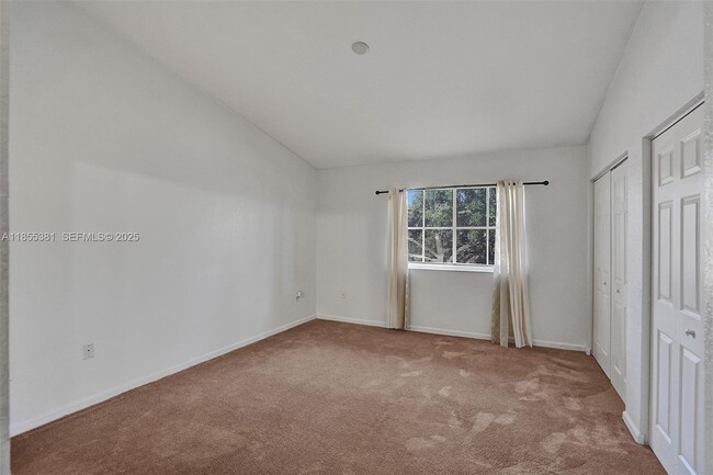 Building Photo - 2613 SW 83rd Terrace